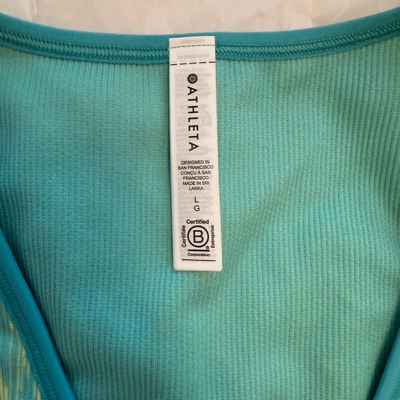 Athleta Aurora Borealis Green Ribbed Athletic Crop Top Size Large - Picture 3 of 4
